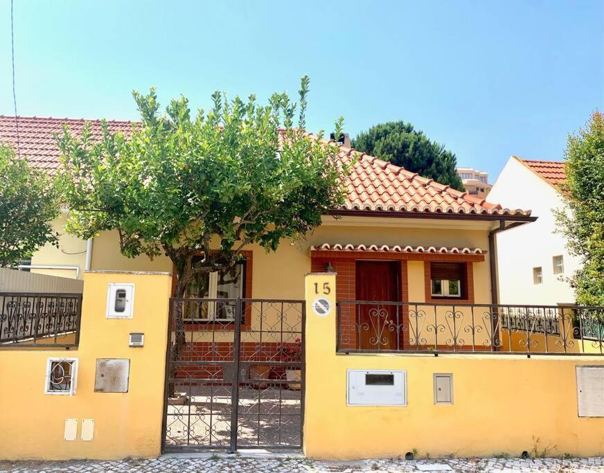 Top Beach House Costa de Caparica Zewnętrze zdjęcie